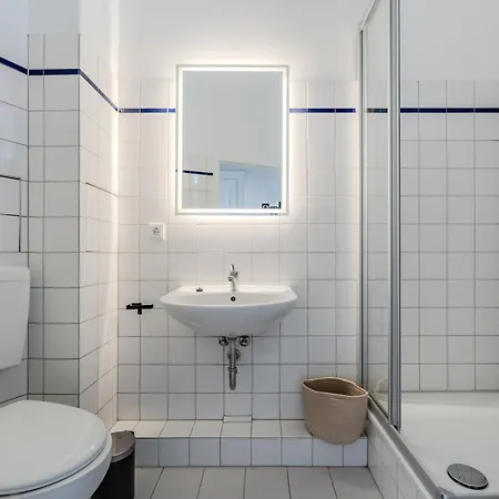 Potsdam Retreat - 2 Bedrooms Ideal For Couples Apartamento Niederdorla